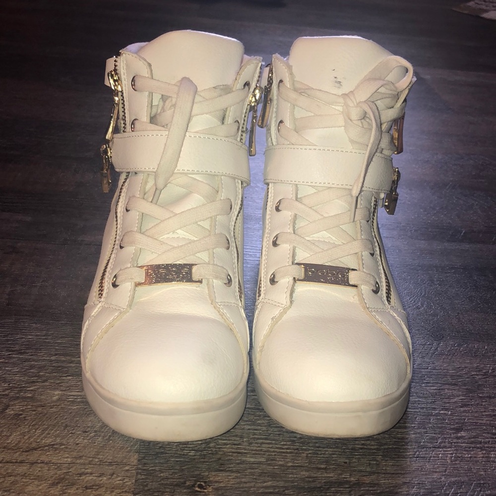Mid high top BEBE shoes. 😌